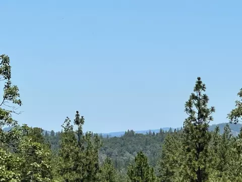 400 E Summit View Dr, Meadow Vista, CA 95722