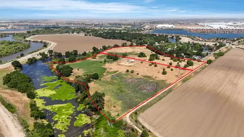 View/Area - 1390 Williamson Rd, Manteca, CA 95337 photo 2 of 14
