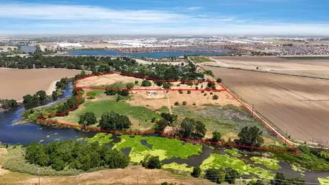 1390 Williamson Rd, Manteca, CA 95337