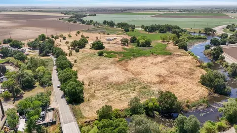 View/Area - 1390 Williamson Rd, Manteca, CA 95337 photo 11 of 14