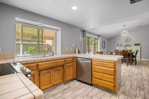 2512 Manor Oak Dr, Modesto, CA 95355 photo 14