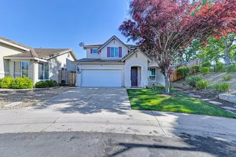 424 Elmwood Ct, Roseville, CA 95678