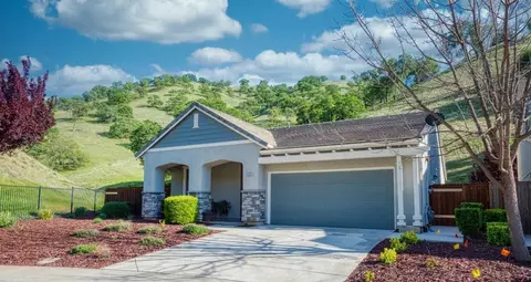 9060 Golf Canyon Dr, Patterson, CA 95363