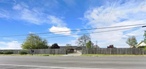 12521 E Harney Ln, Lodi, CA 95240 photo 35