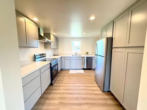 Kitchen - 857 Redinger Way, Williams, CA 95987 photo 3 of 4