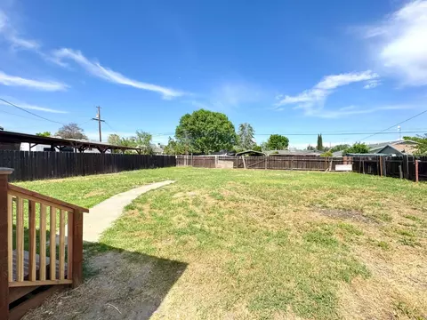 Exterior - 857 Redinger Way, Williams, CA 95987 photo 1 of 3