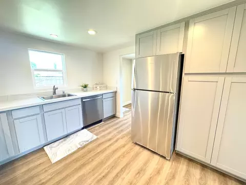 Kitchen - 857 Redinger Way, Williams, CA 95987 photo 4 of 4