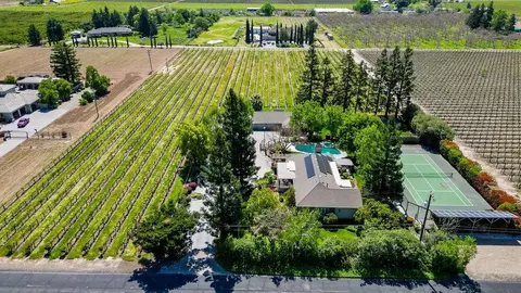6596 E Realty Rd, Lodi, CA 95240 photo 1