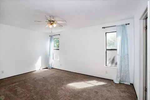 Bedroom - 557 Morgan St, Manteca, CA 95336 photo 1 of 3