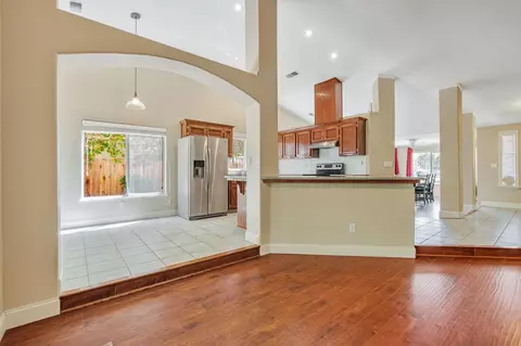 1233 Vivaz Ct, Merced, CA 95348 photo 3