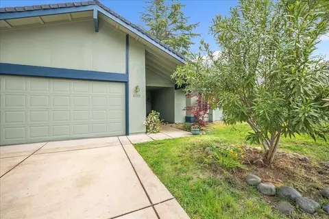 8339 Foxfire Dr, Orangevale, CA 95662 photo 5