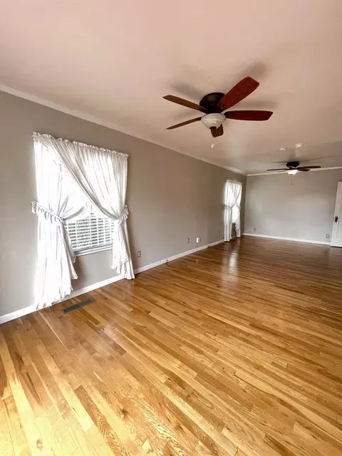 941 Roosevelt Ave, Tracy, CA 95376 photo 14