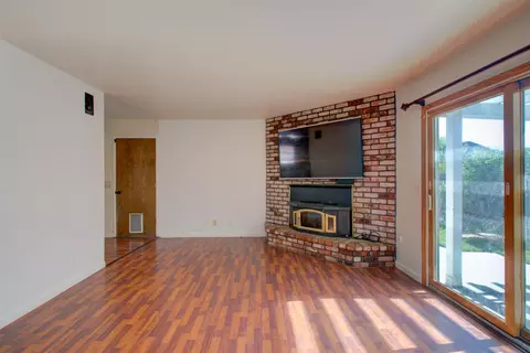 621 Dixie Ln, Ripon, CA 95366 photo 5