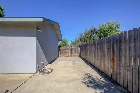 621 Dixie Ln, Ripon, CA 95366 photo 29