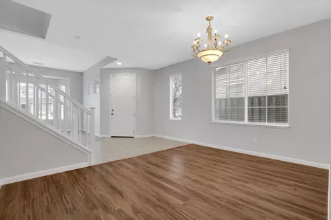 Living - 901 Saffron Dr, Tracy, CA 95377 photo 1 of 10
