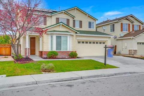 901 Saffron Dr, Tracy, CA 95377 photo 1