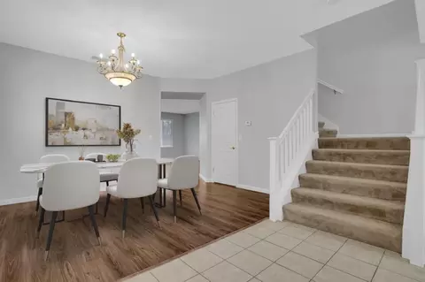 Entry Way - 901 Saffron Dr, Tracy, CA 95377 photo 7 of 7
