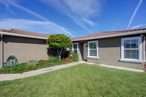 1361 7th St, Ripon, CA 95366 photo 4