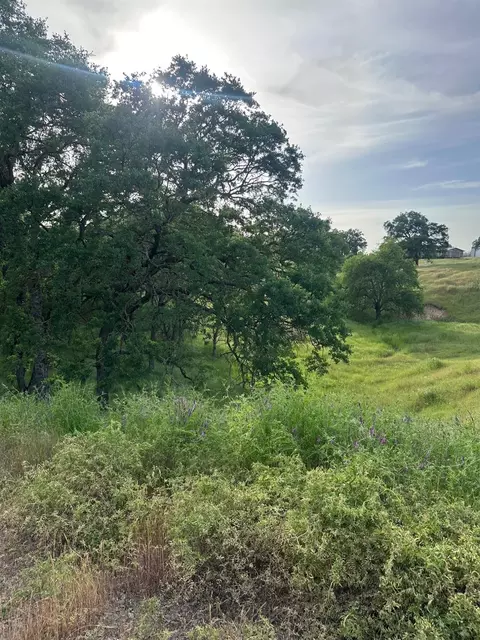 7170 Cassidy Rd, Valley Springs, CA 95252