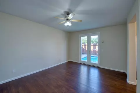 540 Red Robin Dr, Patterson, CA 95363 photo 21