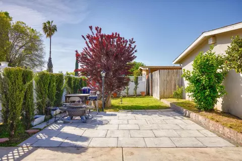 Exterior - 1420 Thorsen Ave, Modesto, CA 95355 photo 1 of 9
