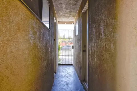 Entry Way - 1420 Thorsen Ave, Modesto, CA 95355 photo 4 of 4