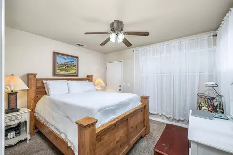 Bedroom - 1420 Thorsen Ave, Modesto, CA 95355 photo 1 of 5