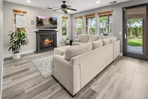 919 Campfire Cir, Rocklin, CA 95765 photo 13