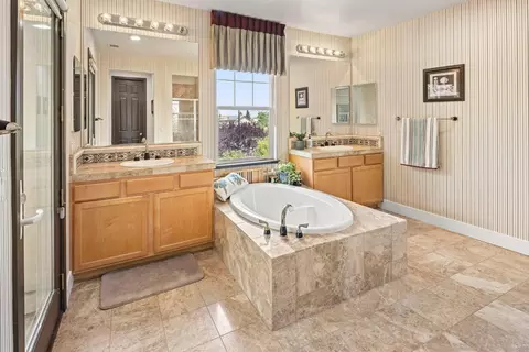 919 Campfire Cir, Rocklin, CA 95765 photo 24