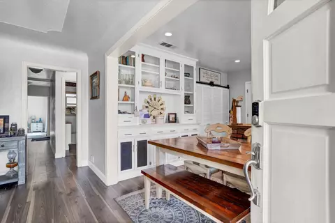 Entry Way - 2112 6th St, Hughson, CA 95326 photo 1 of 7