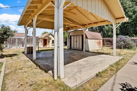 Exterior - 2112 6th St, Hughson, CA 95326 photo 11 of 18