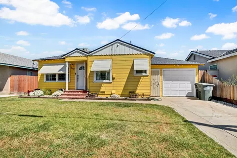 Exterior - 2112 6th St, Hughson, CA 95326 photo 18 of 18