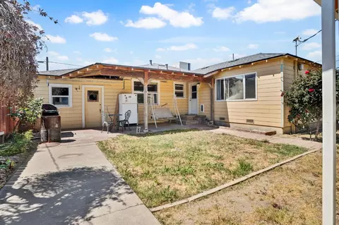 Exterior - 2112 6th St, Hughson, CA 95326 photo 9 of 18