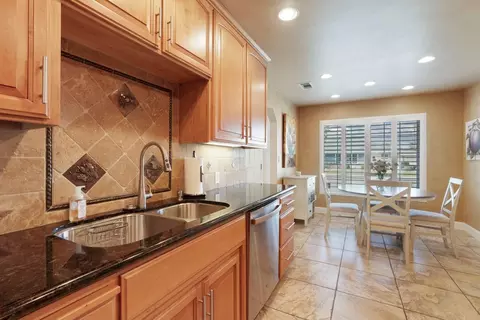 820 York St, Lodi, CA 95240 photo 7