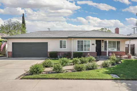 820 York St, Lodi, CA 95240 photo 1