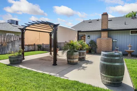 321 Columbia Dr, Lodi, CA 95240 photo 26