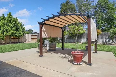 321 Columbia Dr, Lodi, CA 95240 photo 28