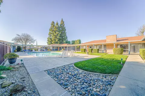 132 Sloop, Modesto, CA 95356 photo 25