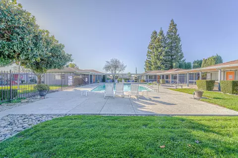 132 Sloop, Modesto, CA 95356 photo 28
