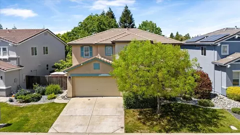 925 Devonshire Ln, Lincoln, CA 95648 photo 3