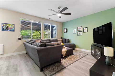925 Devonshire Ln, Lincoln, CA 95648 photo 8