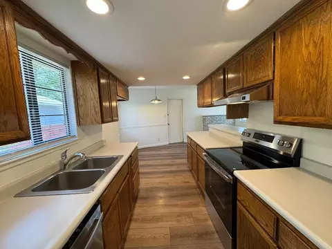 703 Nome Ave, Modesto, CA 95350 photo 7