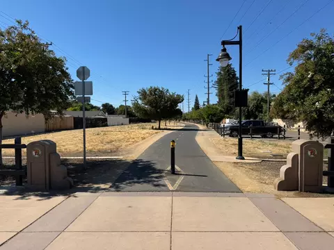 703 Nome Ave, Modesto, CA 95350 photo 30