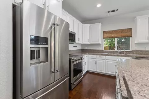 3500 Brookstone Dr, Turlock, CA 95382 photo 14