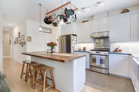 Kitchen - 250 Tern Pl, Davis, CA 95616 photo 3 of 4