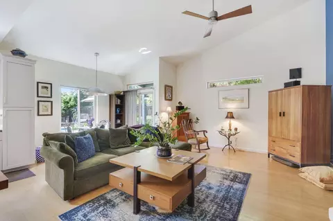 Living - 250 Tern Pl, Davis, CA 95616 photo 3 of 4