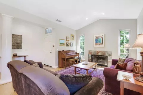 Living - 250 Tern Pl, Davis, CA 95616 photo 1 of 4