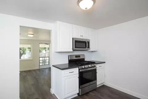 1541 Pearl St, Modesto, CA 95350 photo 8