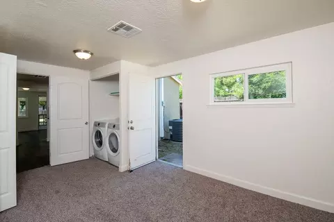 1541 Pearl St, Modesto, CA 95350 photo 12