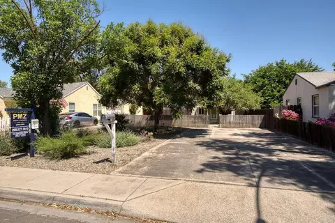 1541 Pearl St, Modesto, CA 95350 photo 1